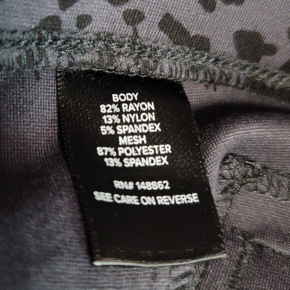 Torrid Pixie Animal Print Grey Black Leggings Size 1T - Picture 6 of 8